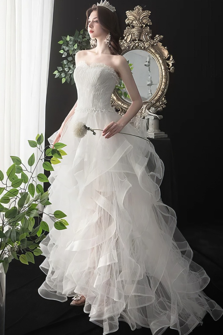 Robe de Mariée Princesse Blanche Courte – Thaïs
